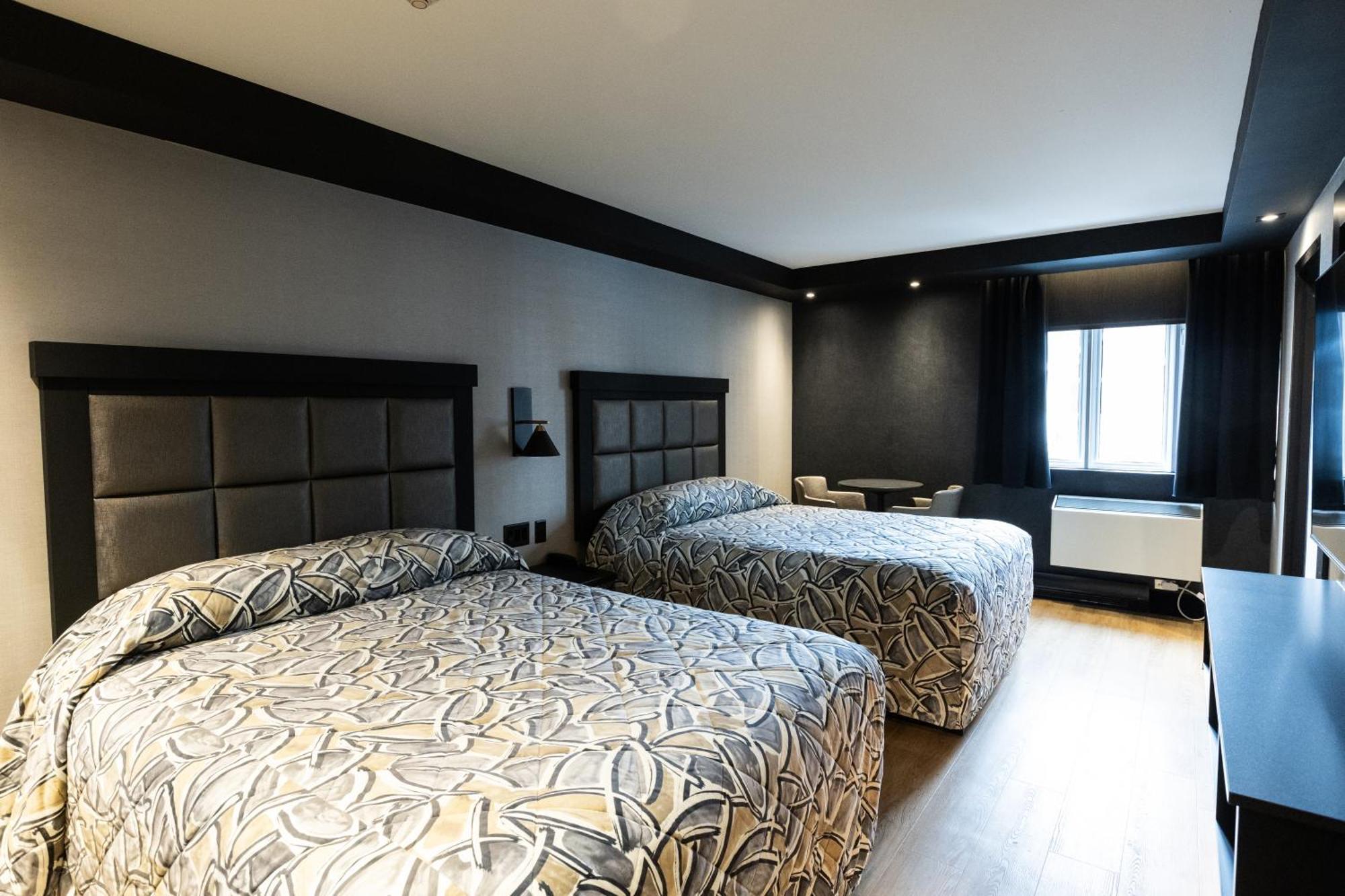 Hotel Le Chablis Cadillac, Montreal